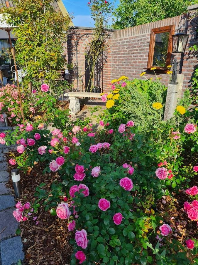 La Rose Bed & Breakfast NeerNeerpelt Dış mekan fotoğraf